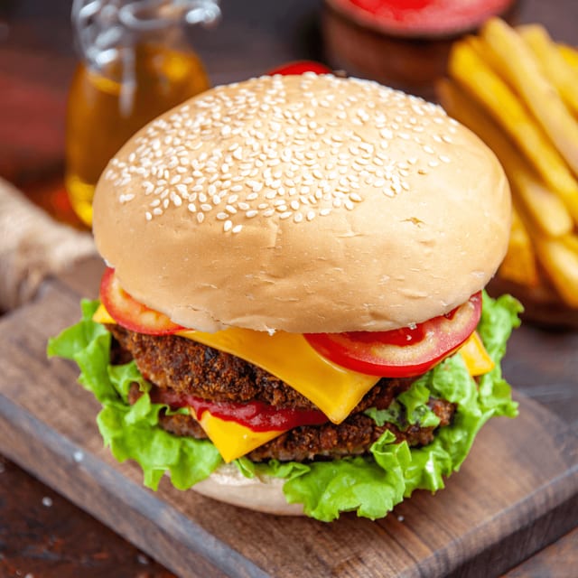 Cheese Burger with Fries.