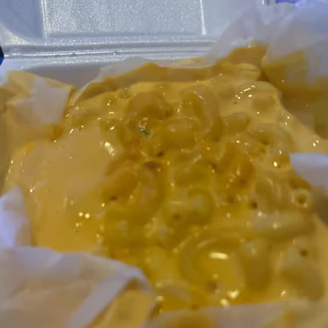 Mac N Cheese.