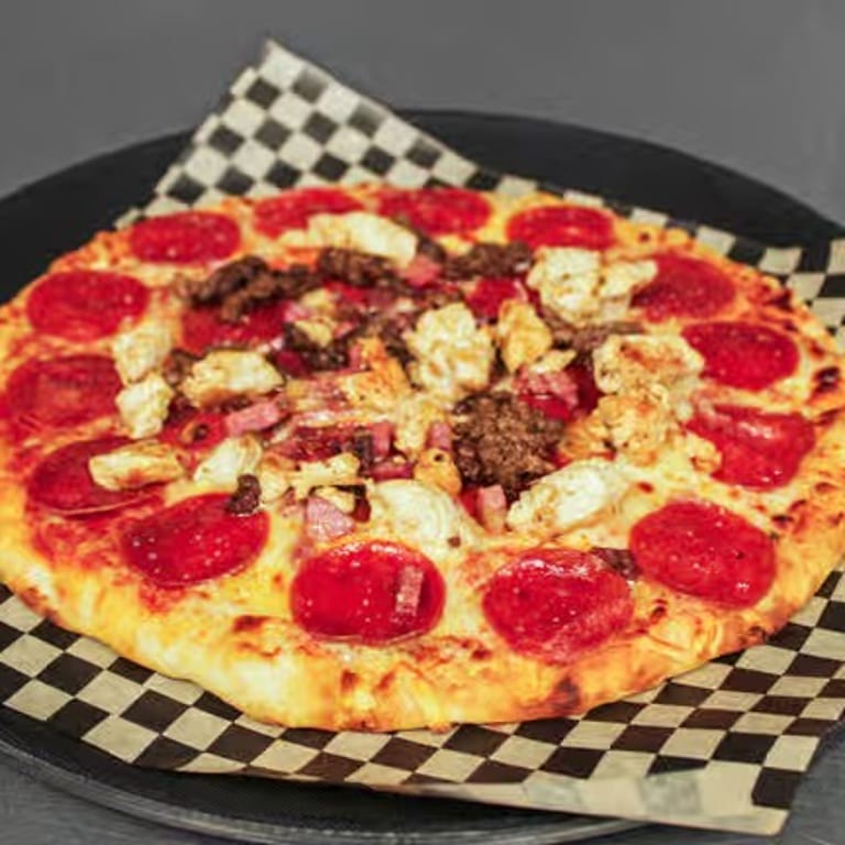 Meat Lovers Pizza: A Carnivore's Delight