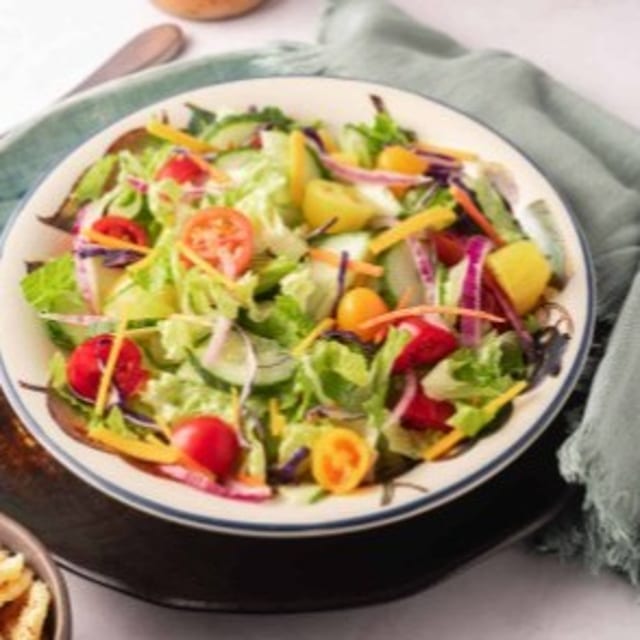 Pines House Salad.